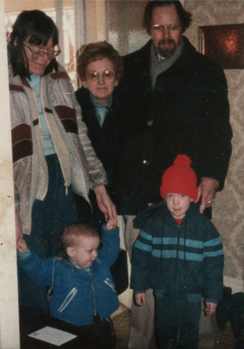 Paul and Family 1984